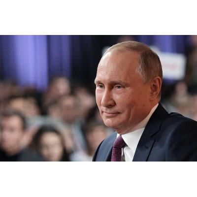 Путин ставит задачу в течение 3 лет добиться более динамичного роста экономики РФ, увеличения доходов граждан - ИНТЕРФАКС