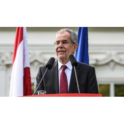 ПРЕЗИДЕНТ АВСТРИИ ЗАЯВИЛ, ЧТО НЕ ВИДИТ НИКАКОЙ СВЯЗИ МЕЖДУ СИТУАЦИЕЙ ВОКРУГ НАВАЛЬНОГО И "СЕВЕРНЫМ ПОТОКОМ 2"